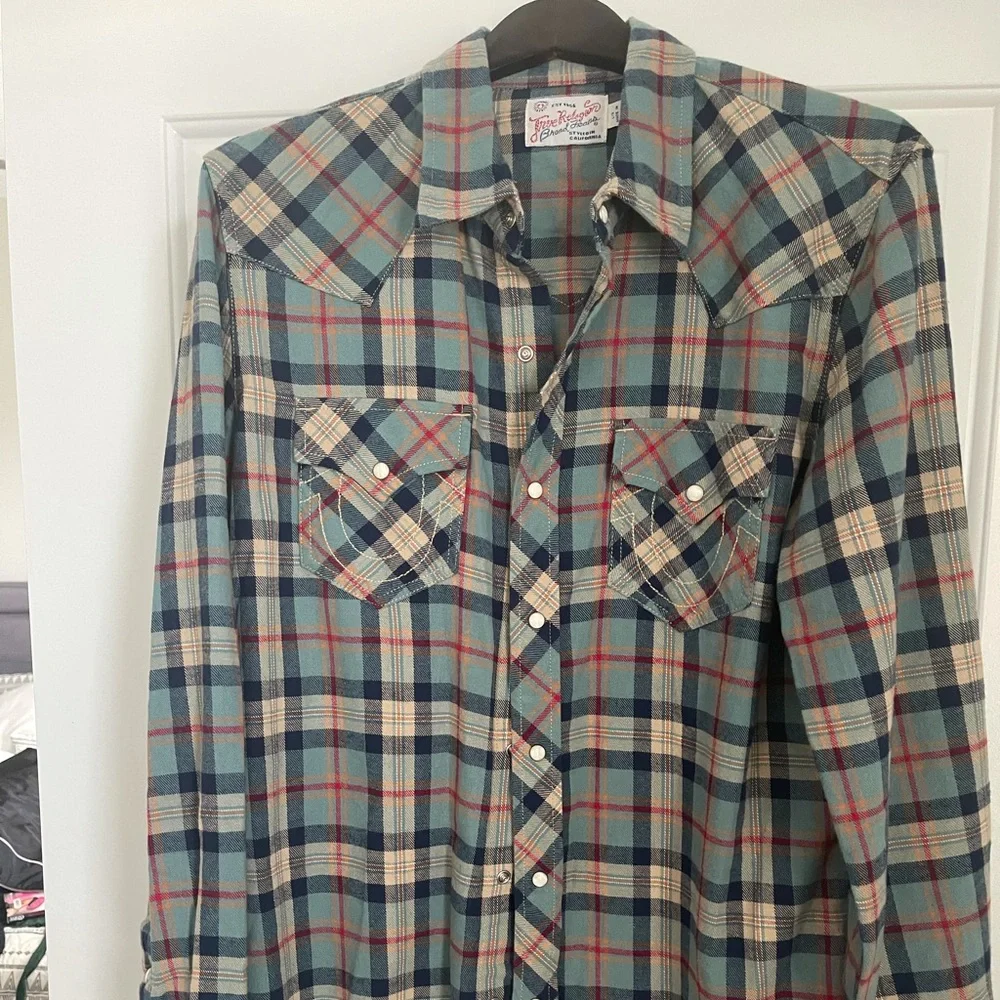 True religion shirt